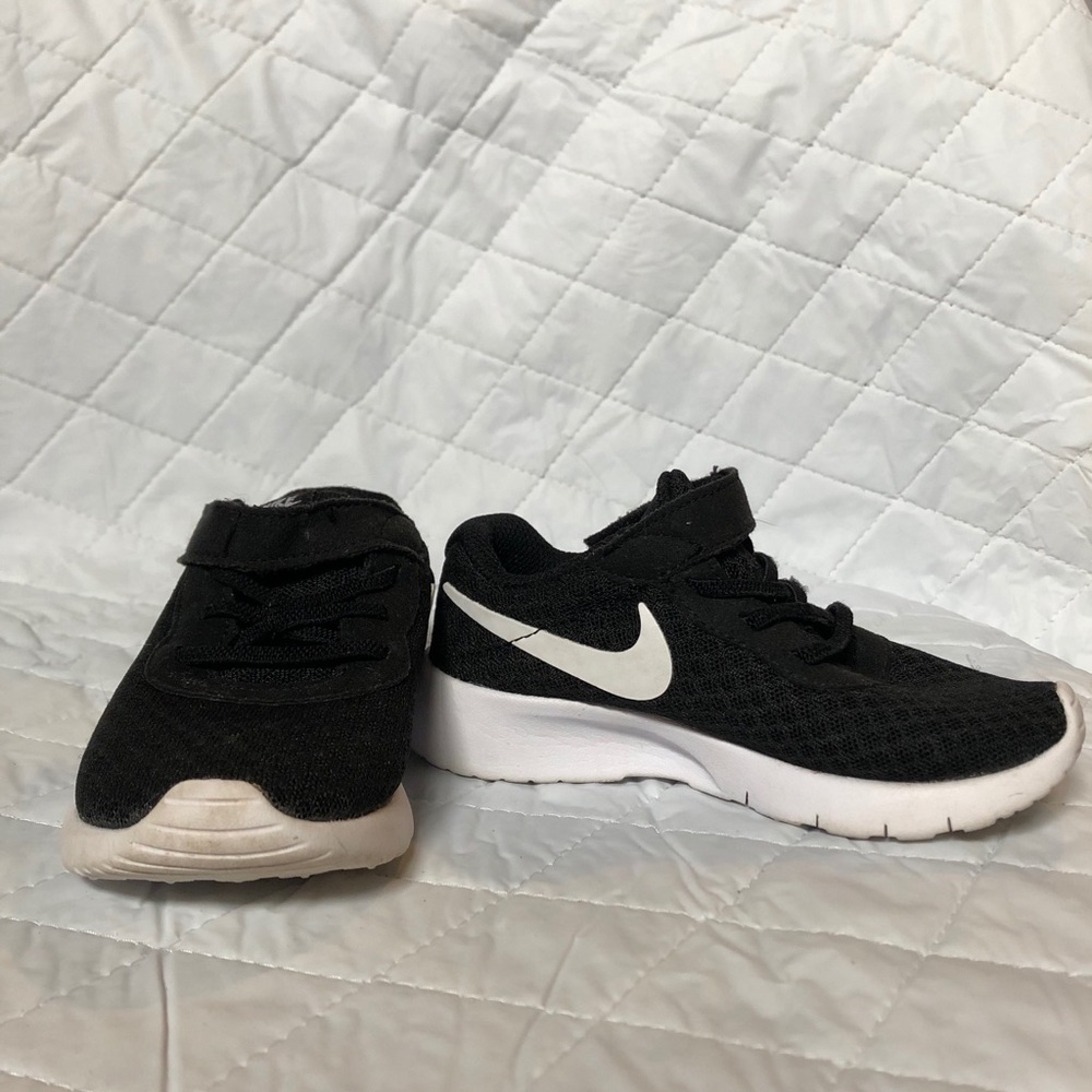 Boys size 9 Nike black slip-on with Velcro shoes